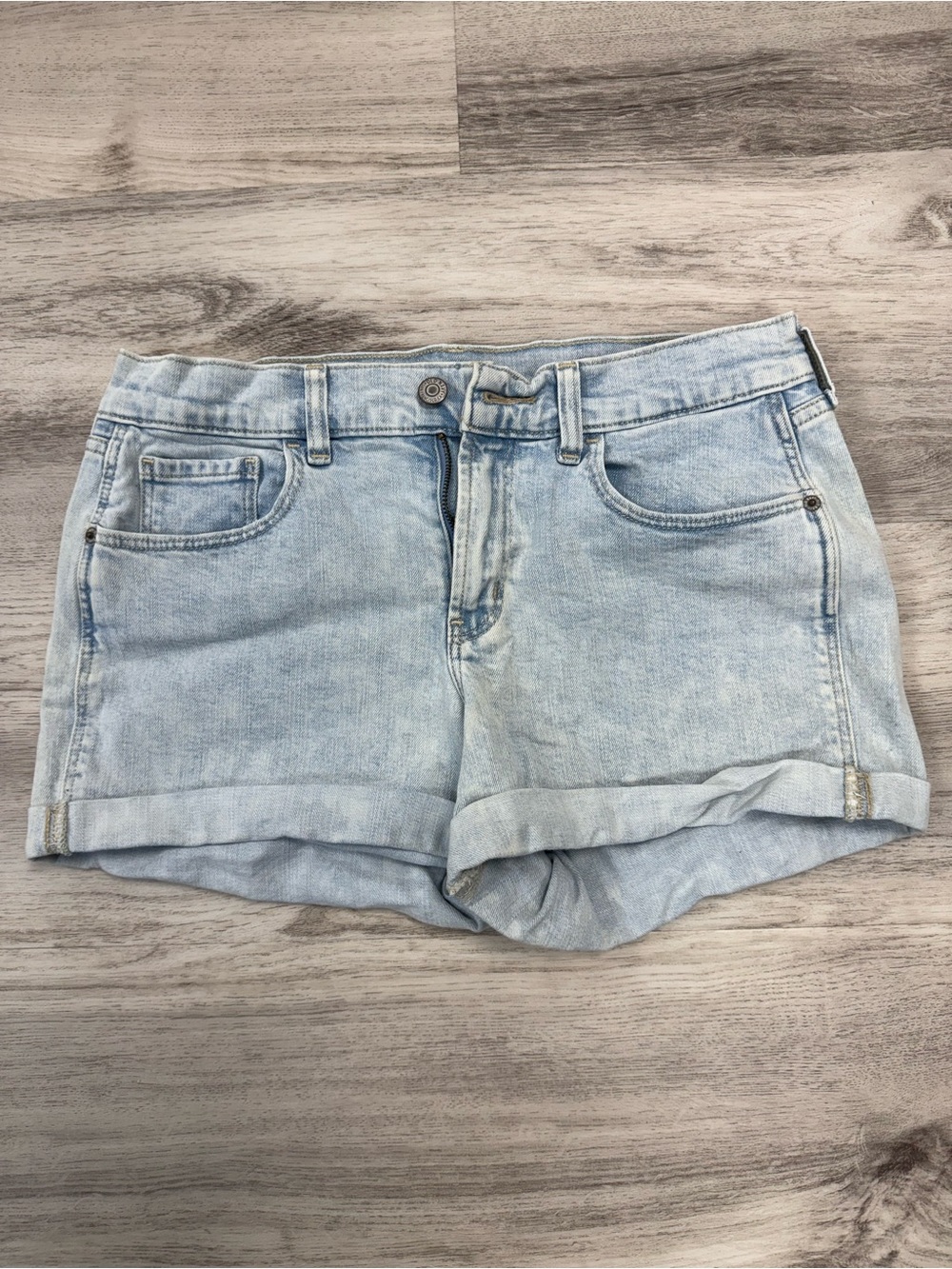 Old Navy Light Wash Denim Women's Shorts